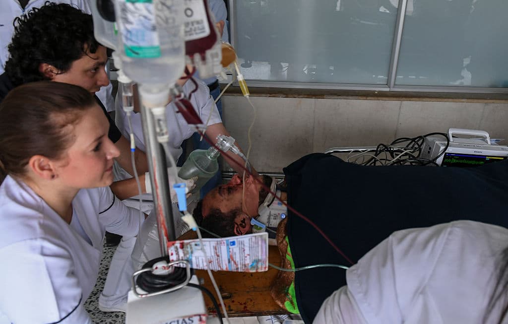 Despierta del coma uno de los futbolistas del Chapecoense que sobrevivió al accidente aéreo