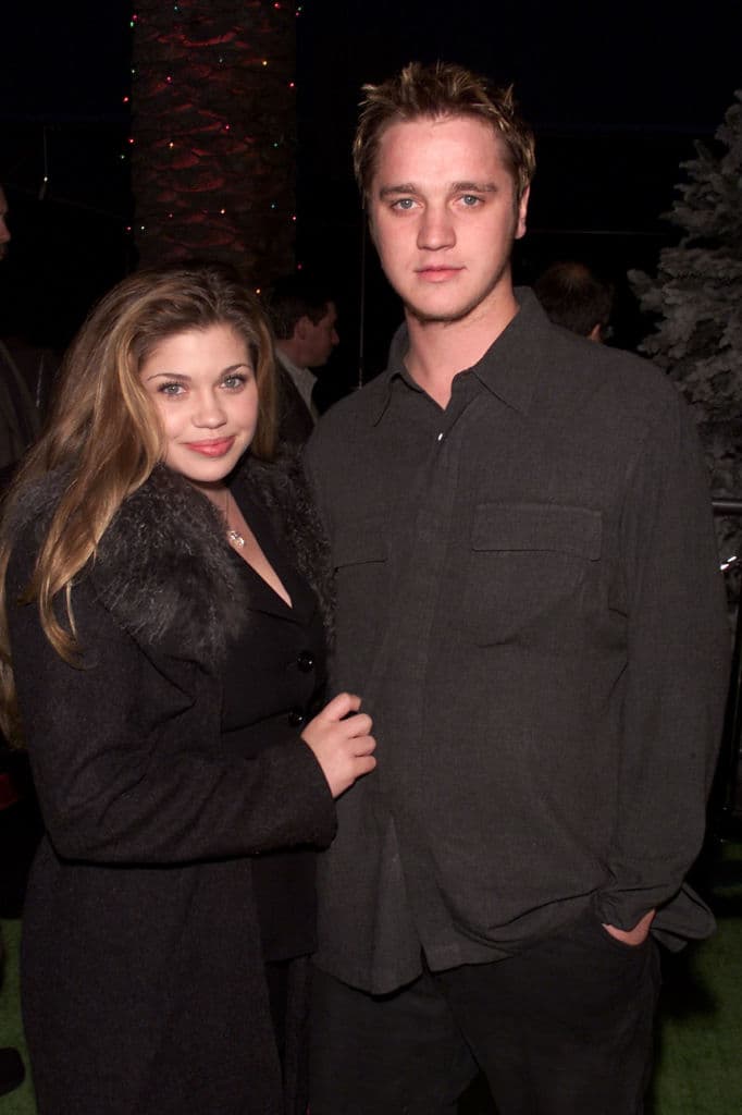 Danielle Fishel y Devon Sawa en el año 2000