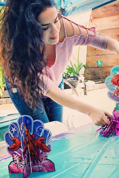 Aunque no dio muchos detalles al respecto, por lo que no quiso precisar con qué productor ni qué producción, estará trabajando.