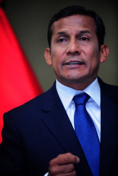 "Me interesa tener el respaldo del pueblo peruano y no de Vargas", declaró en una entrevista radial.