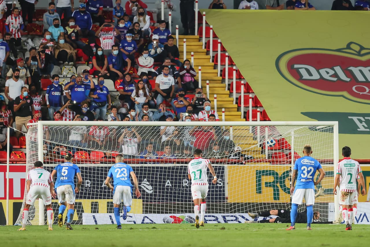 Alejandro Zendejas se encargó de vencer a Andrés Gudiño desde los 11 pasos con un sólido cobro.