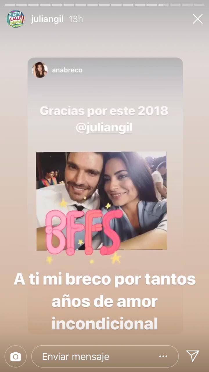 "A ti, mi Breco, por tantos años de amor incondicional", le escribió Julián Gil, quien ha recibido el apoyo de la actriz durante su disputa con Marjorie de Sousa, por la manutención y convivencia con su hijo Matías.