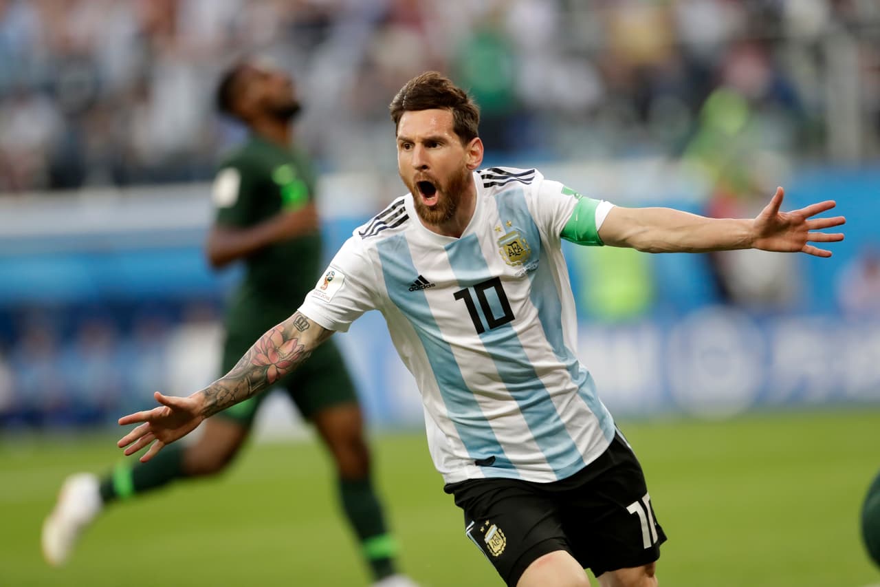 100.- Lionel Messi (Argentina) al minuto 14. Argentina 1-0 Nigeria.