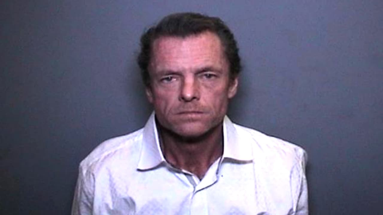 Automovilista del sur de California acumula 10 arrestos por DUI