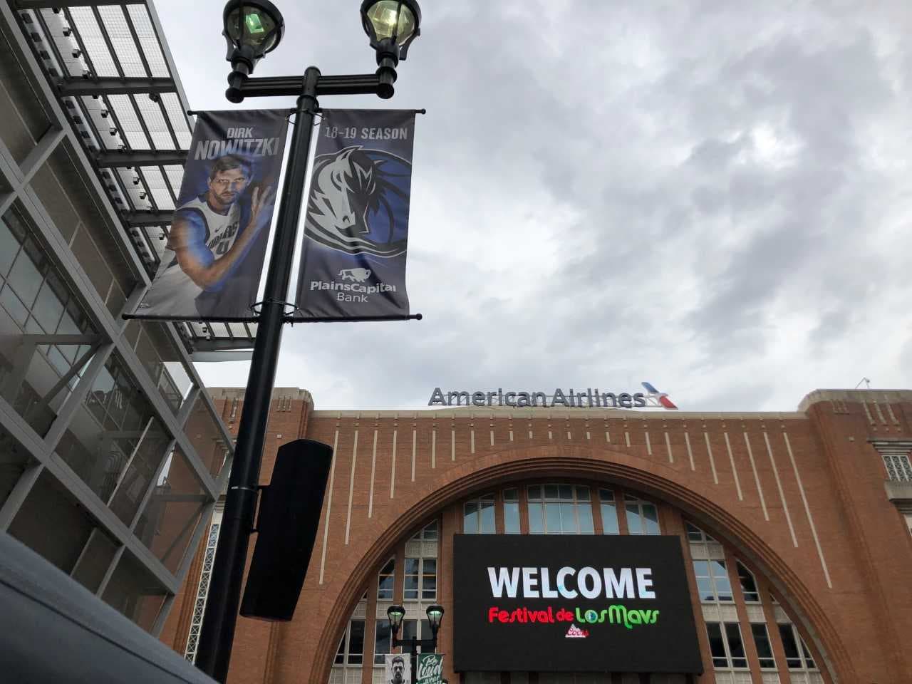 El día parcialmente nublado no fue impedimento para los asistentes.