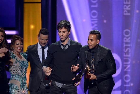 Estaban súper emocionados pues compartieron un premio, el de Mejor Colaboración Tropical por 'Loco'.