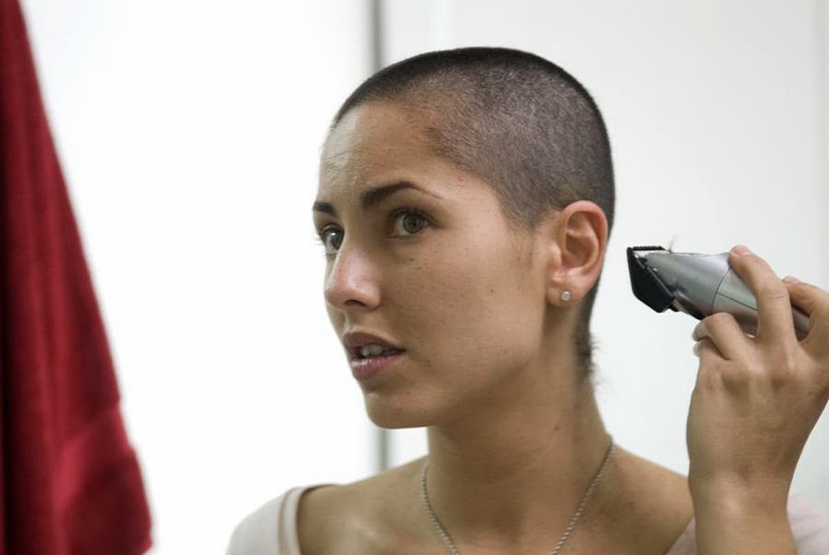 “‘¿Por qué me está pasando esto?, yo soy una buena persona, ¿por qué me está pasando?’, entonces me enojé mucho con la vida”, expresó.