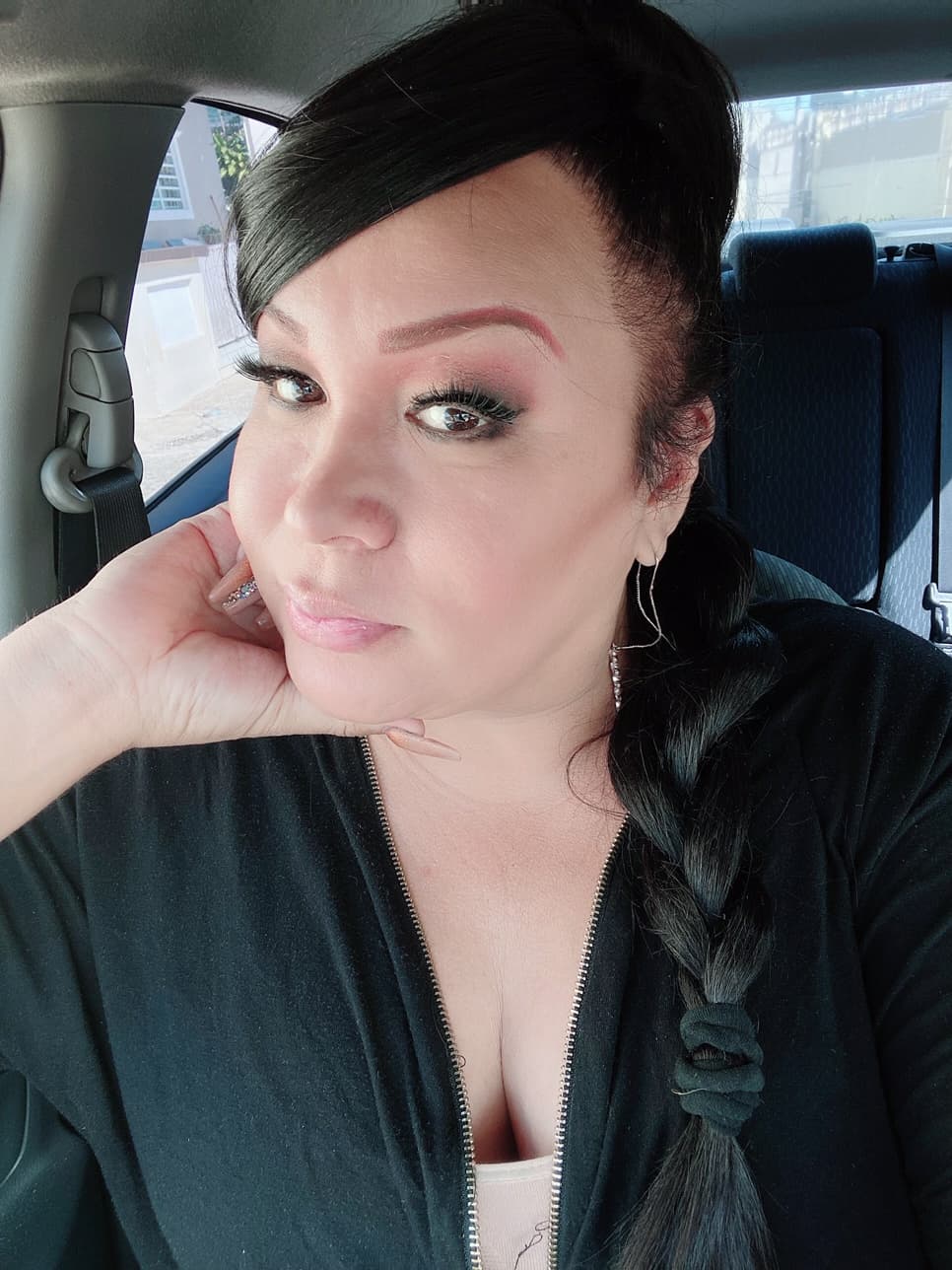 "Temo mucho por mi vida en El Salvador": mujer transgénero viajó a Puerto Rico a celebrar su graduación y ahora enfrenta su deportación