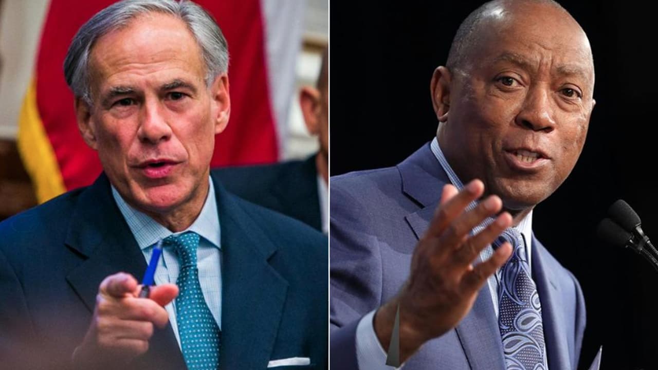 El gobernador de Texas y el alcalde de Houston se enfrentan en Twitter por manejo de fondos