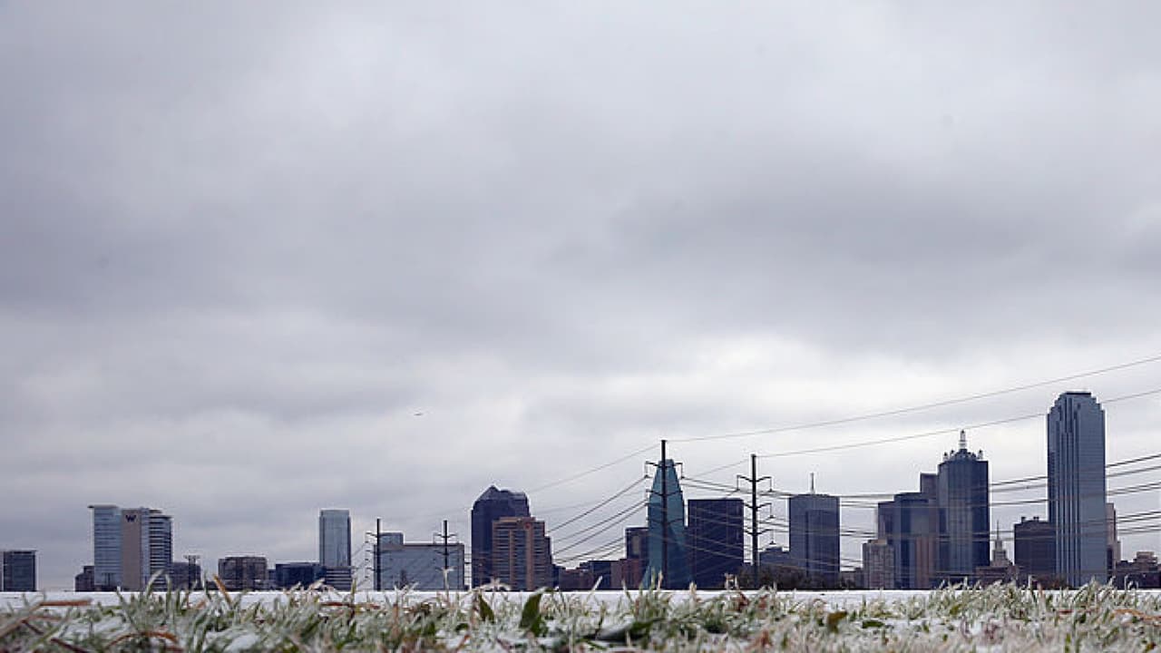 La ciudad de Fort Worth habilita un refugio nocturno para residentes que no tienen electricidad