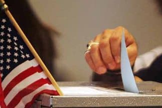 Votantes hispanos hablaron: inflación y desempleo son sus principales preocupaciones… pero no las únicas 