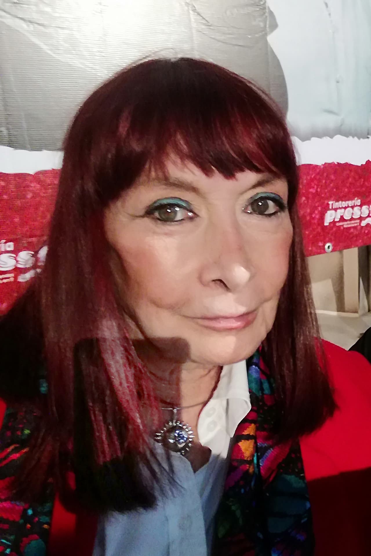 También dejó un amplio legado en cine y teatro. La actriz se siguió presentando sobre el escenario teatral hasta 2020, cuando protagonizó 'La casa de Bernarda Alba'.
<br>