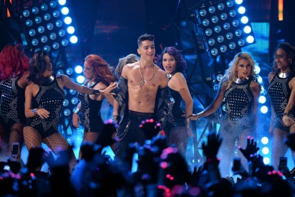 Maluma estuvo espectacular, sin duda su paso por Premios Juventud será inolvidable.