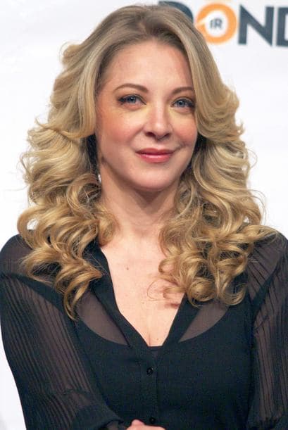 <b>Edith González y Santiago Creel</b>
<br>
<br>
<b><a href="https://www.univision.com/famosos/muere-la-primera-actriz-edith-gonzalez-a-los-54-anos" target="_blank">La fallecida actriz</a></b> mantuvo una relación con el exsecretario de gobernación mexicano a principios de la década pasada. Ellos procrearon una 
<b><a href="https://www.univision.com/famosos/confirmado-la-hija-de-edith-gonzalez-quedo-bajo-la-custodia-de-su-padre-santiago-creel-fotos" target="_blank">hija de nombre Constanza</a></b>, quien este 2019 cumple 15 años.