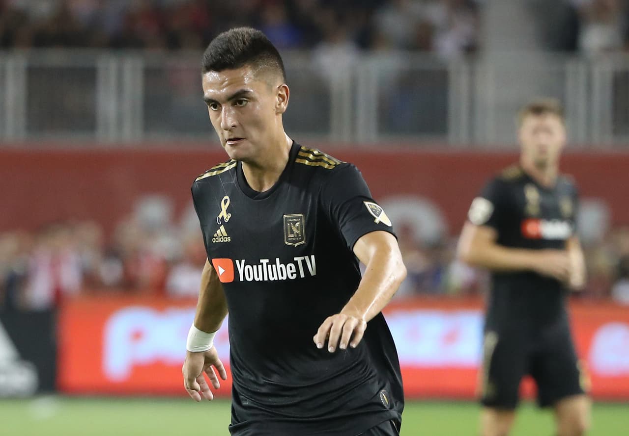 Baluarte en el centro del campo del equipo de Carlos Vela sueña con Copa América y MLS Cup