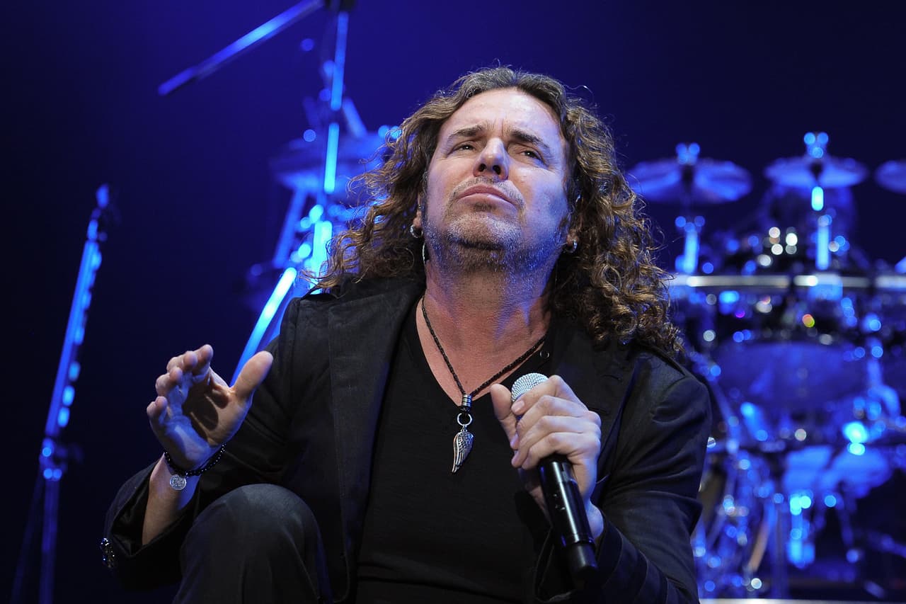 En la búsqueda del éxito y dejar una huella con su talento han sido 
<b>múltiples los sacrificios que ha hecho Fher</b>, al igual que sus compañeros.