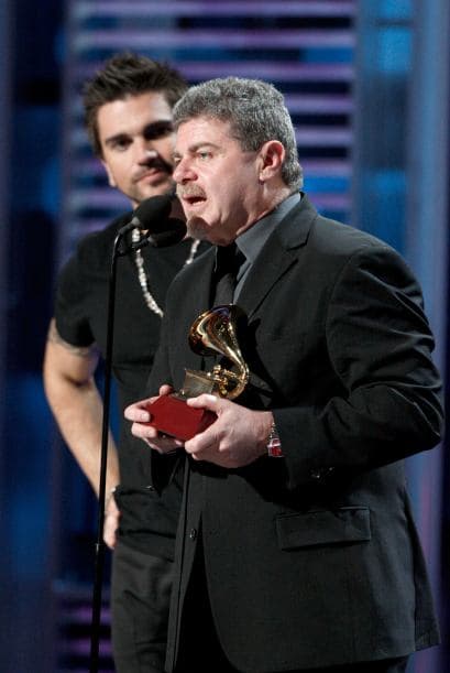 El productor tiene en su colección 12 Latin GRAMMY, sus premios más reciente lo ganó en 2013.