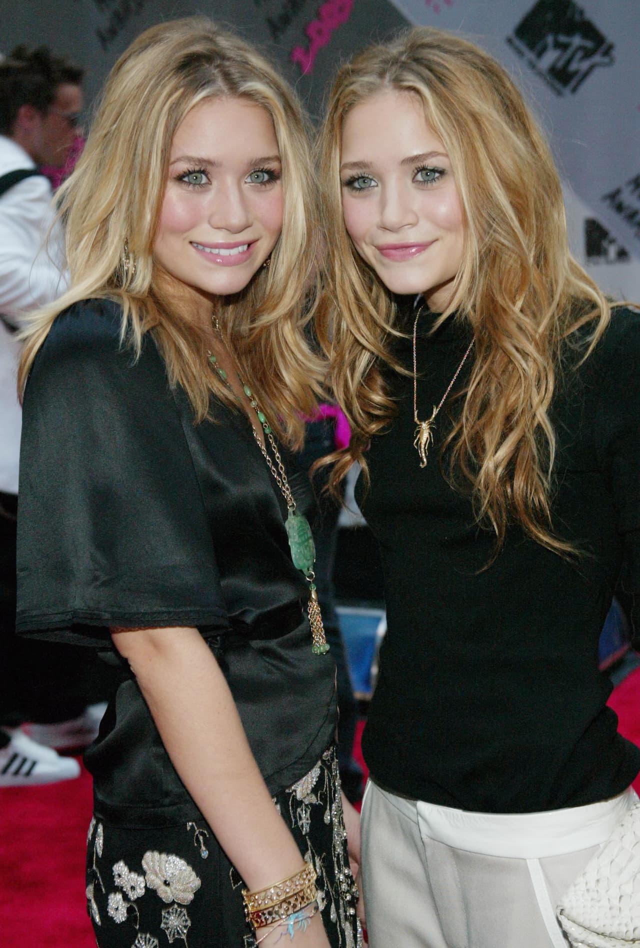 Mary Kate y Ashley Olsen