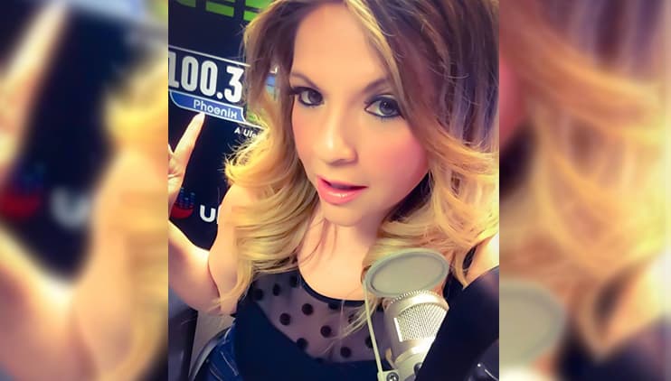 Angel Baby en Latino Mix 100.3