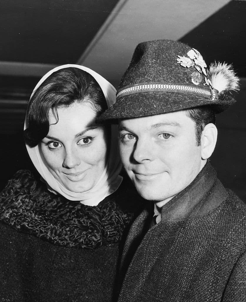 El filme recibió 11 nominaciones al Oscar y gano 10 de ellas, Mejor Película, Director, Actor de Reparto, Actriz de Reparto, Dirección Artística, Música, Sonido, Vestuario, Montaje y Fotografía.
<br>