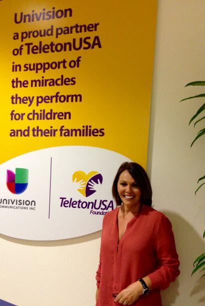 Maria Elena Salinas no quiso perderse esta fiesta y acudió al CRIT desde muy temprano.