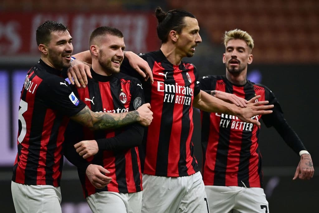 Milan no afloja en la punta y más resultados del futbol italiano