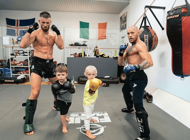 Conor McGregor compartió imágenes de su entrenamiento.