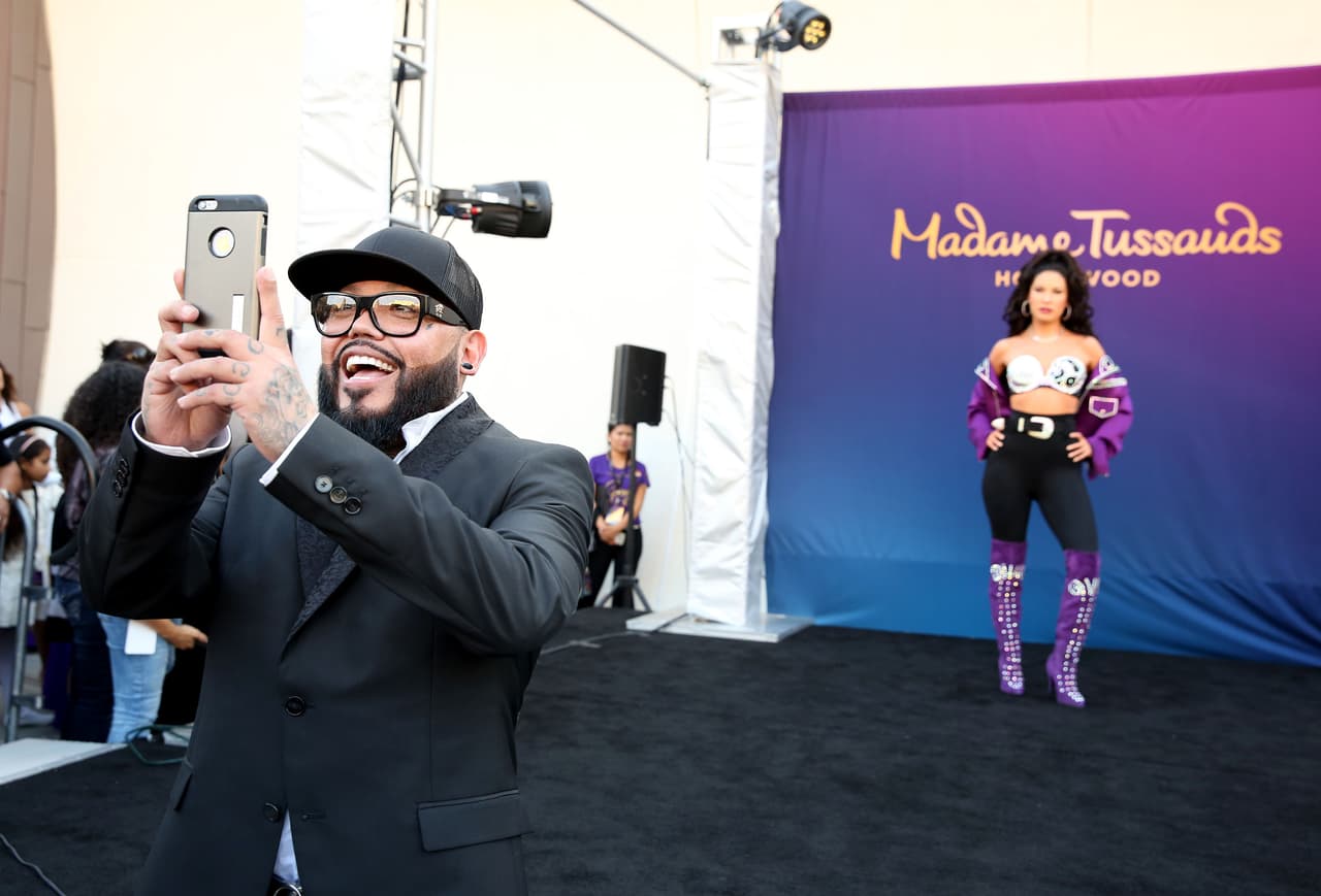 A.B. Quintanilla se tomó la selfie del recuerdo.