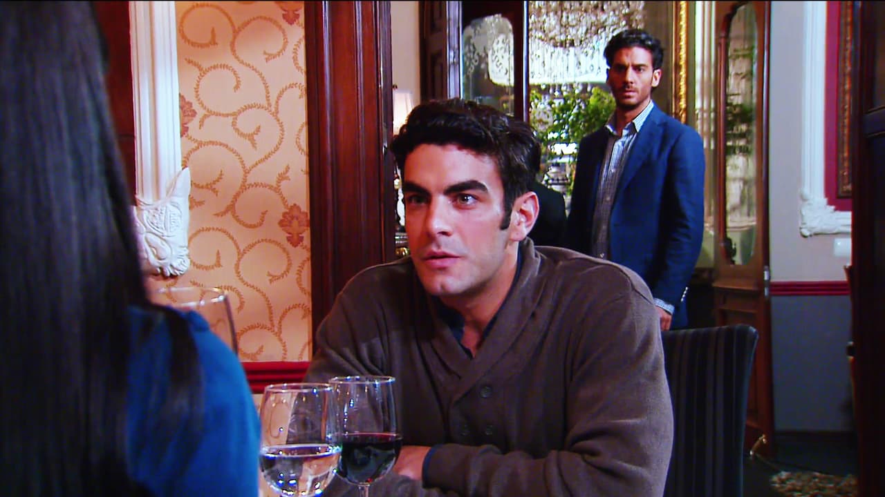 Hacía explotar los celos de Marcelo cada vez que los veía juntos. Sin embargo el corazón de Lucía no le correspondió.