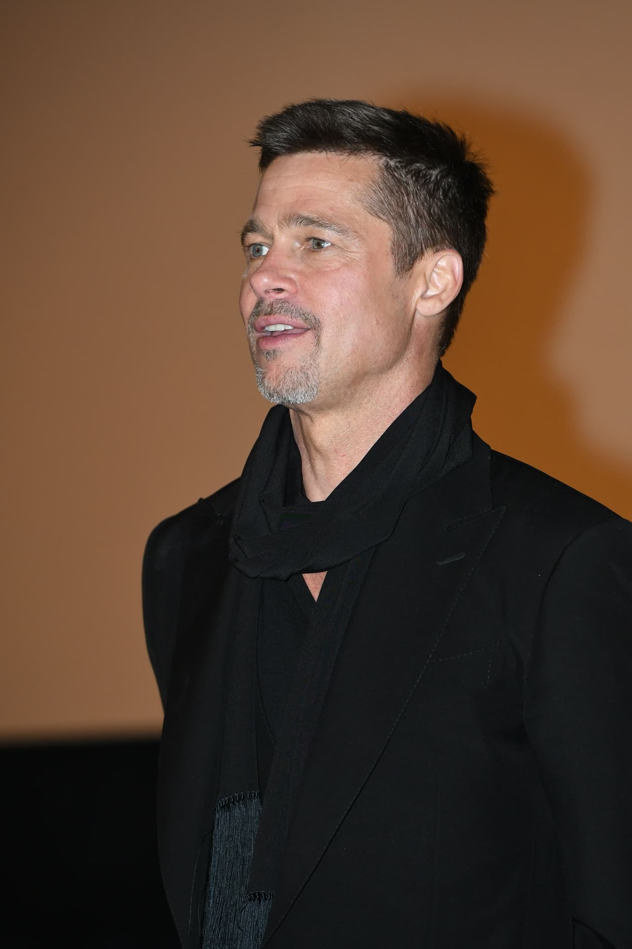 El actor viajó a Shanghai para la premier de a cinta 'Allied'.