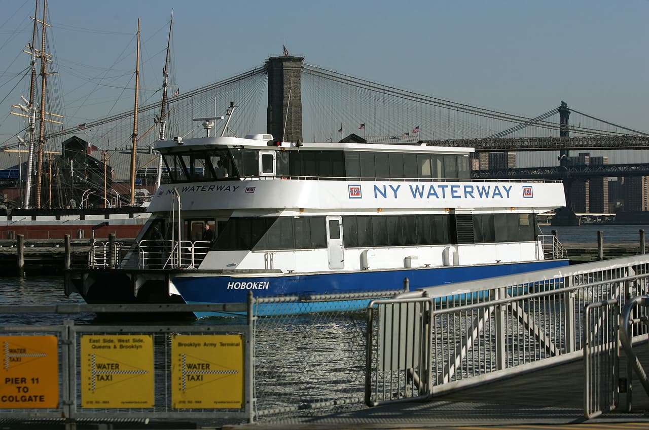 Niños podrán viajar gratis en el ferry de NY Waterway durante la temporada festiva 