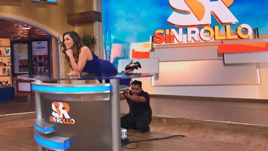 Esto es un poquito de lo que tuvo que hacer Lourdes para salir perfecta.