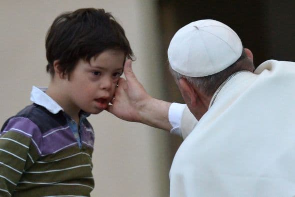 Hay otros pequeños más tímidos pero igual de emocionados.
