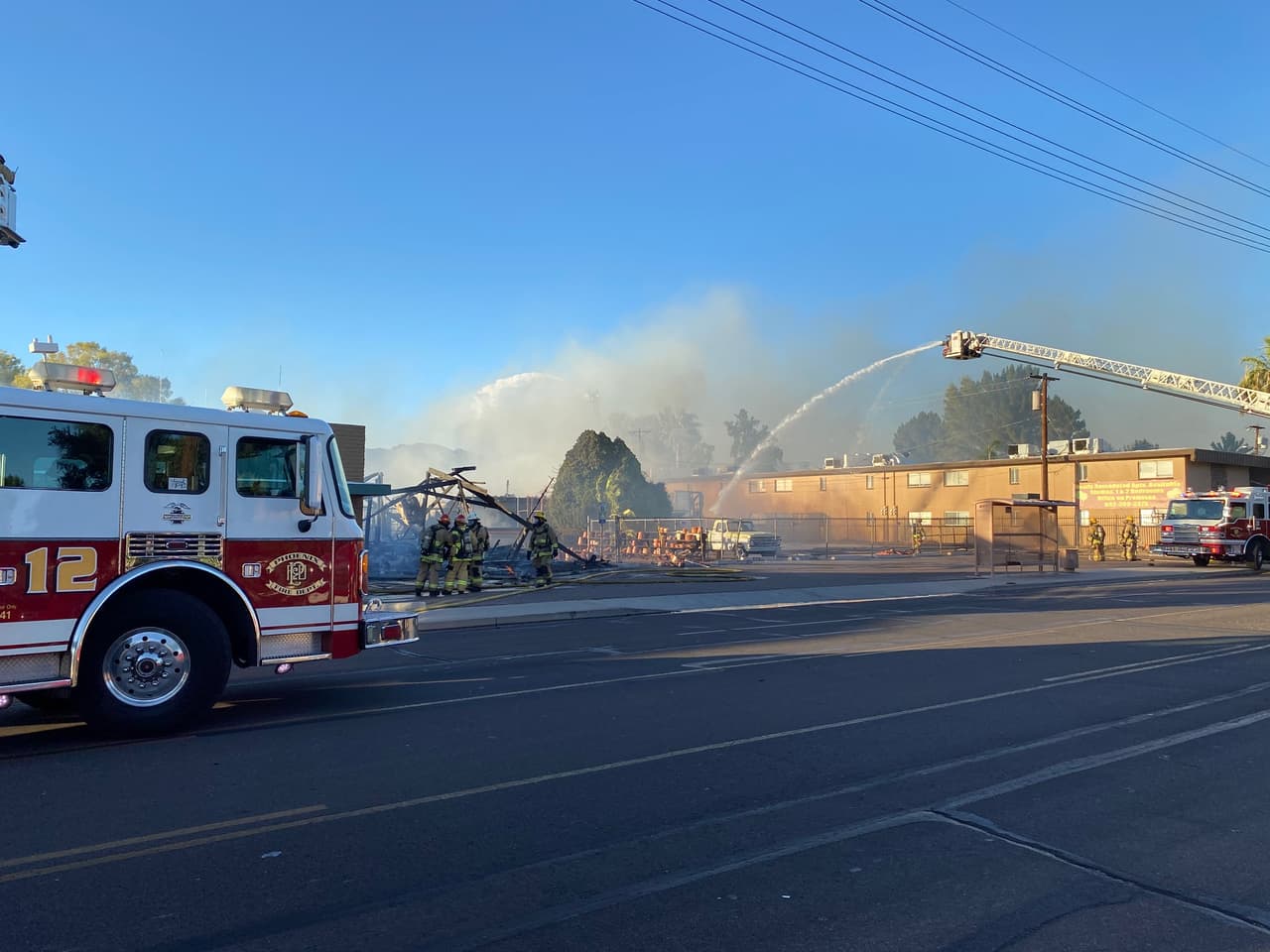Un incendio se desató en una florería cerca de la calle 52 y Thomas Road en Phoenix. 
<br>
