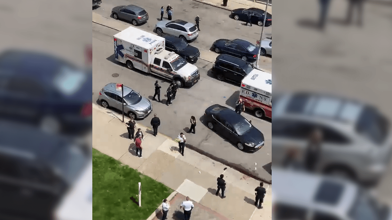  Apuñalan a un policía del NYPD en Coney Island, Brooklyn