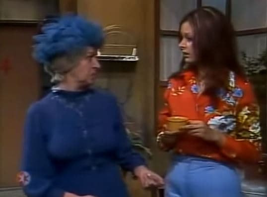 "[...] Por ti, sé que nunca hay que dejarse apantallar por el dinero. Que no hay valor más fuerte que un abrazo, un cómo est´ás, o el poder enfrentar la realidad y tus sentimientos en compañía de alguien cercano... que esas son las verdaderas joyas de la vida [...]", compartió.