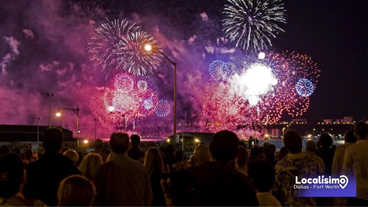 En estos 10 lugares en DFW puedes ver gratis fuegos artificiales y celebrar el 4 de julio
