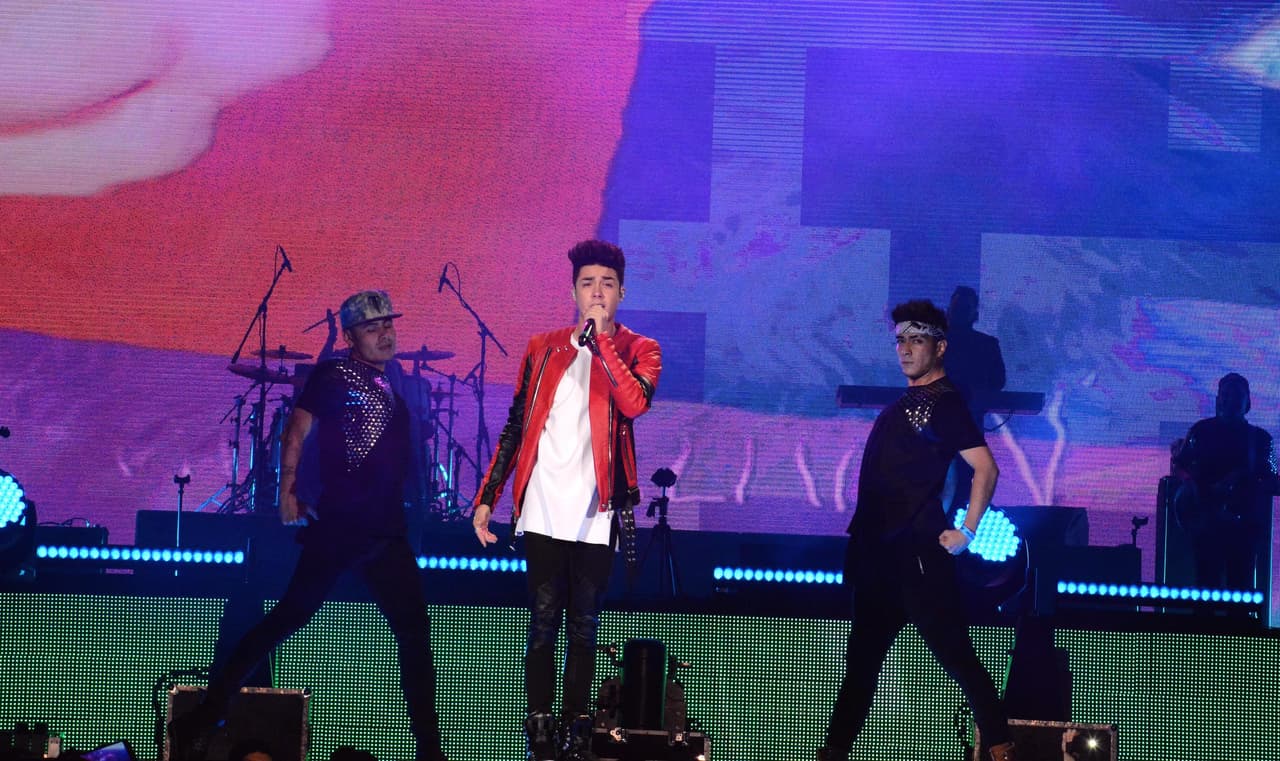 "No estoy de acuerdo con él. Respeto la forma de pensar de cada quien, pero no comparto ese sentir”, opinó el joven cantante.
<br>