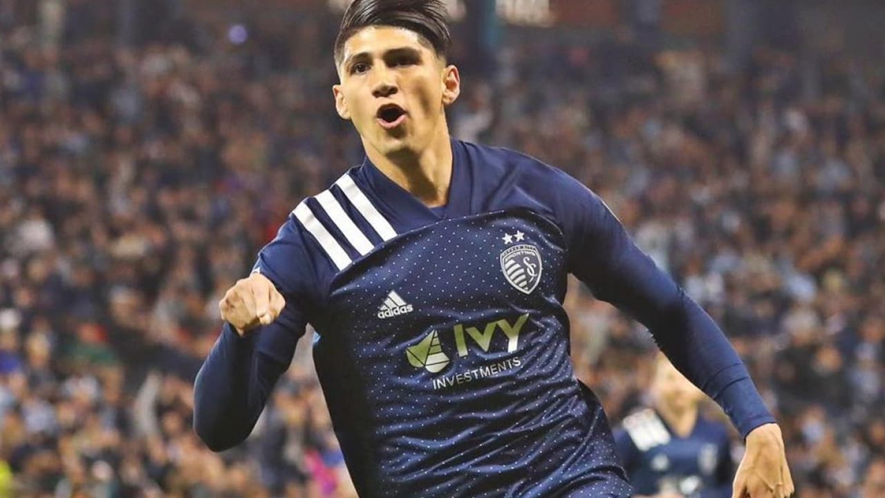 Alan Pulido sobre superar récord de Carlos Vela: "Nada es imposible"
