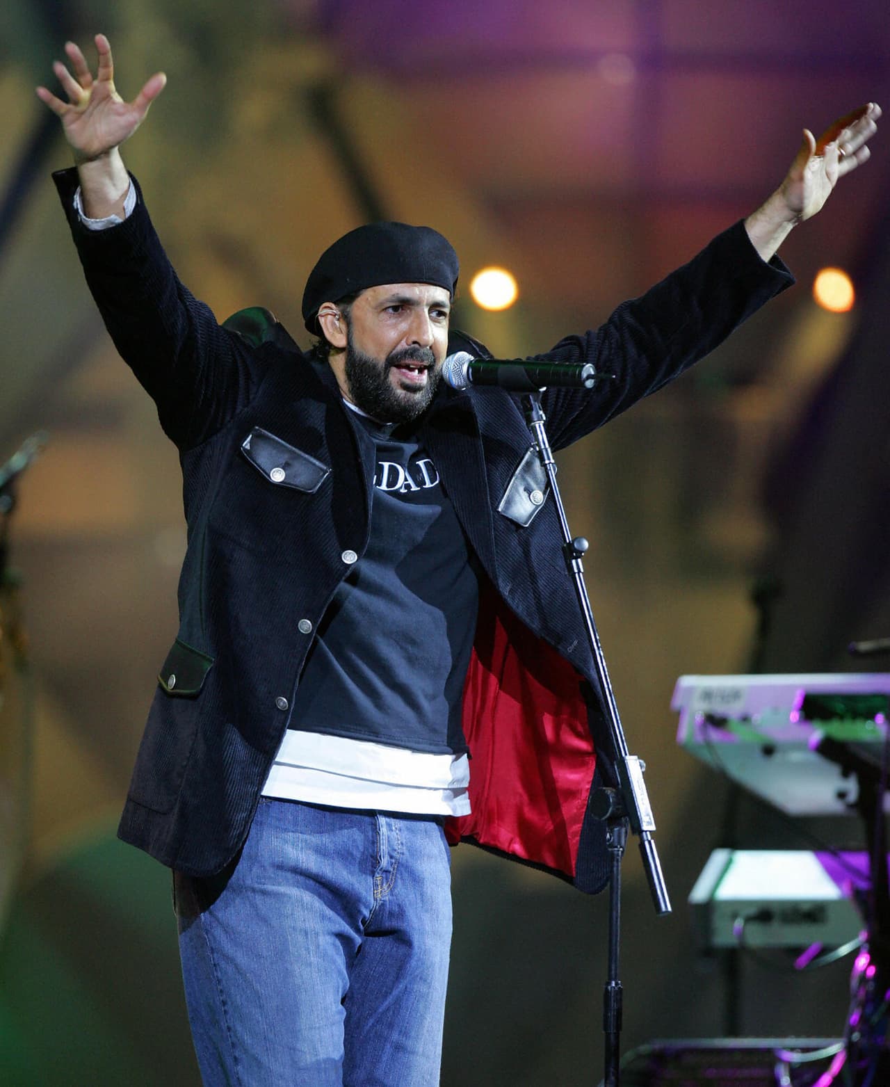 Las ventas de 'Bachata Rosa' fueron millonarias, de ahí en adelante las cosas se pusieron mejor en la trayectoria musical de Juan Luis Guerra.