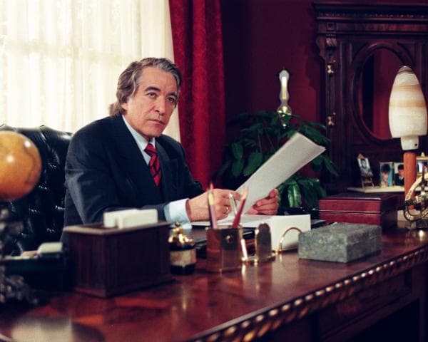 Sus papeles más destacados como villanos fueron en las telenovelas 'Yo compro esa mujer' (1990), 'El privilegio de amar' (1998), 'Rebelde' (2004), 'Una familia con suerte' (2011) y 'Me declaro culpable' (2017).