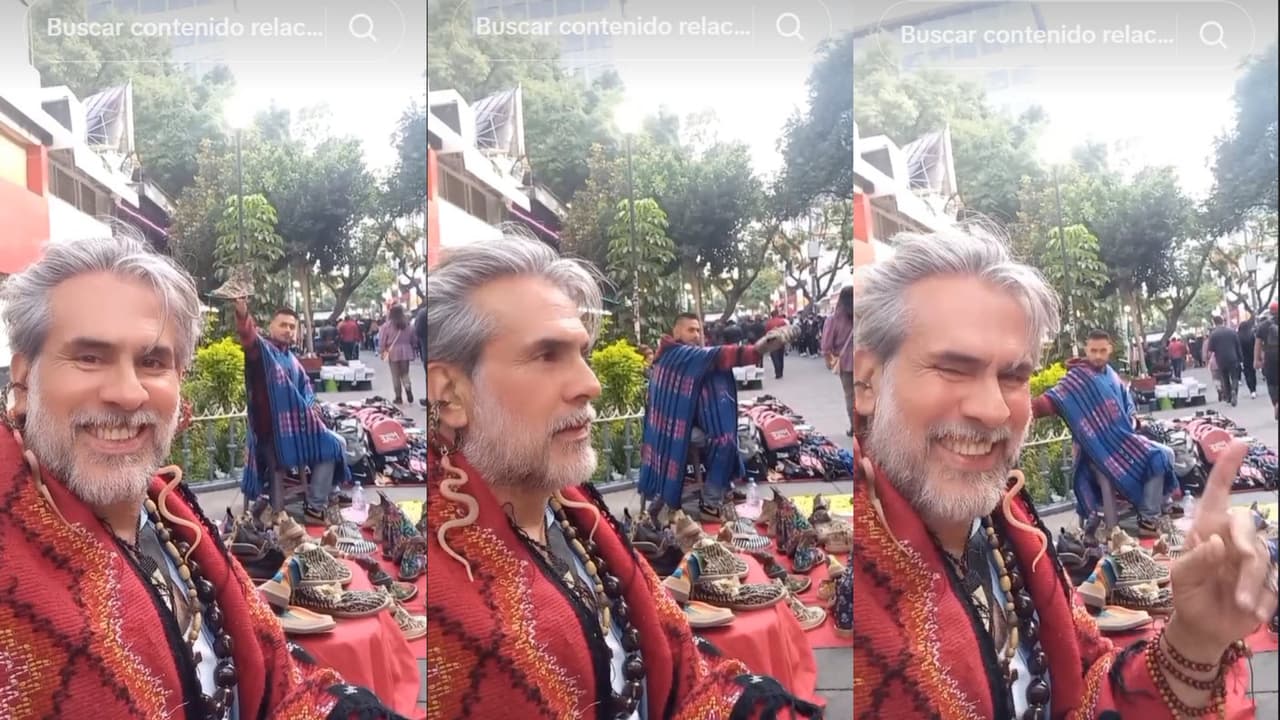Carlos Amador colgó un video en TikTok en septiembre de 2022 en donde se le ve vendiendo en calles de la Zona Rosa de la capital mexicana el calzado que diseña.