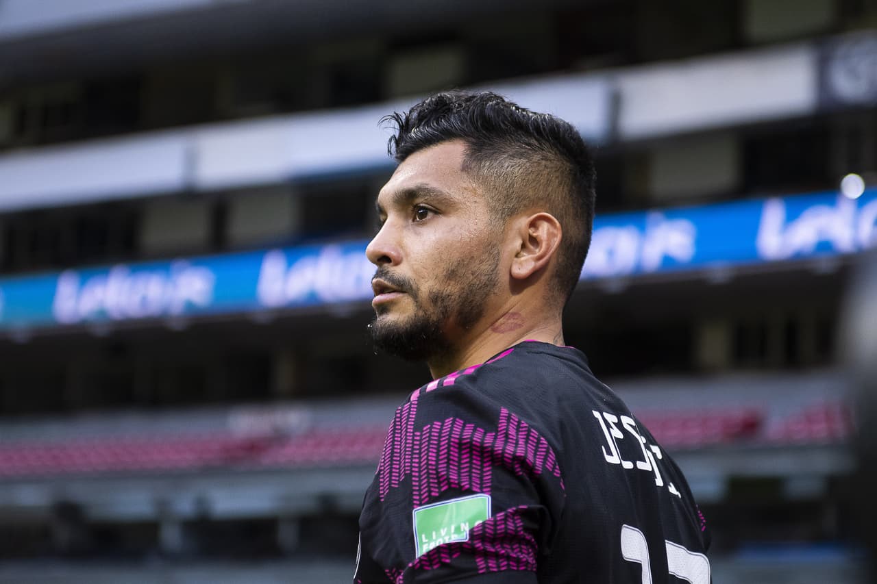 Pese a contar con el regreso a la titularidad de jugadores importantes como Lozano, 'Tecatito' y Edson, México igualó sin goles ante Costa Rica en el Azteca.