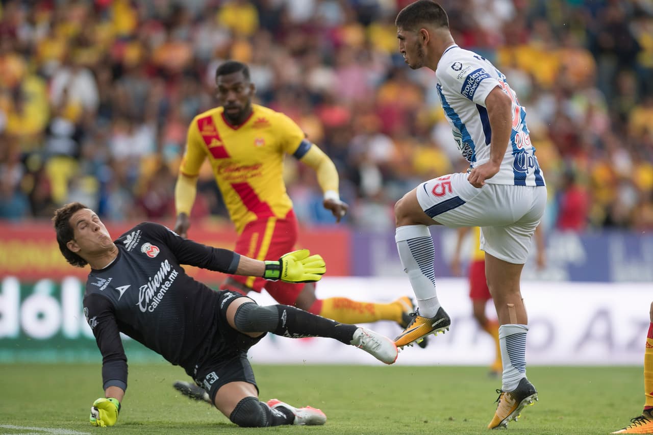 La presión del Pachuca fue constante en los últimos minutos del primer tiempo.