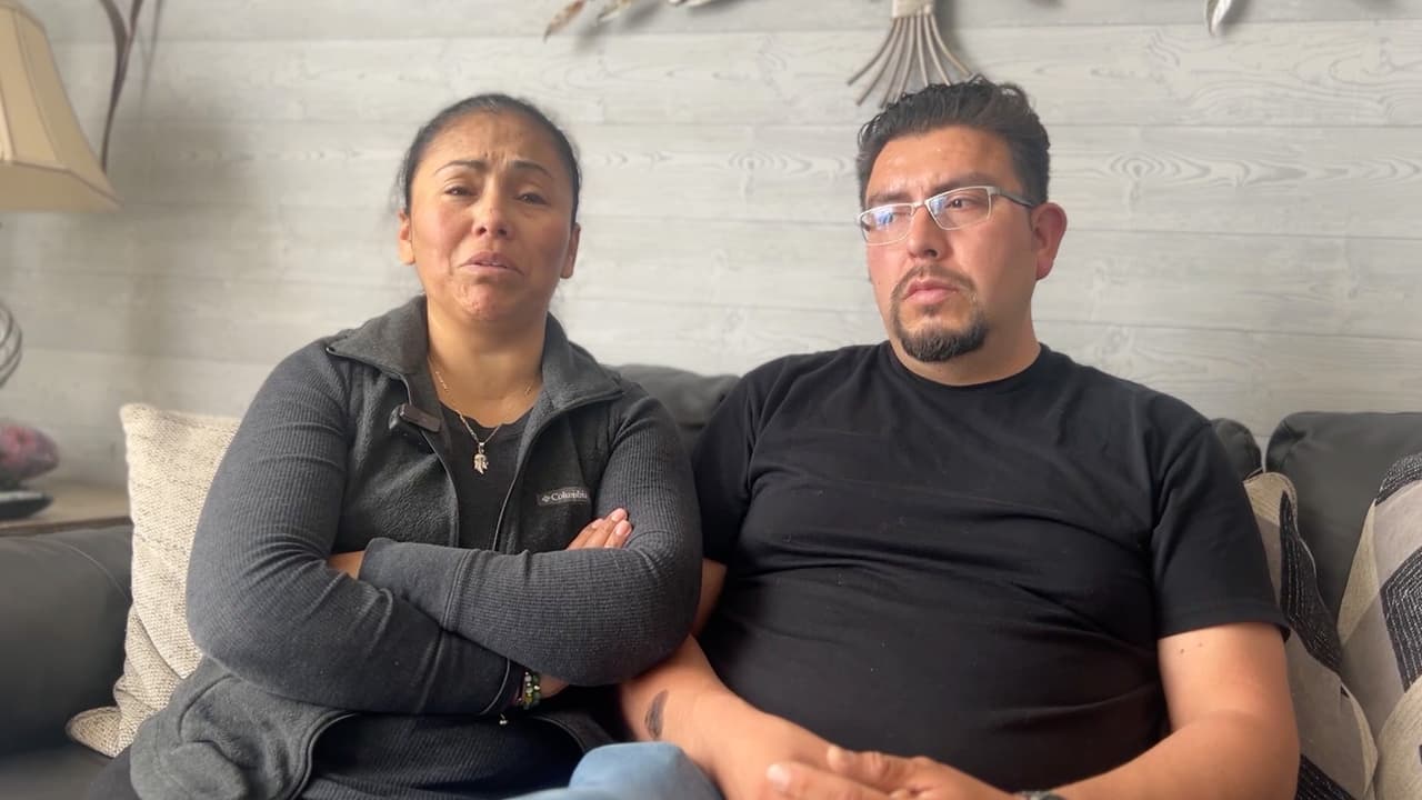 <b>Gregorio Rodríguez y Claudia Gallardo</b>, padres de Jesús, recuerdan al chico como un joven sin vicios y muy trabajador, que hace poco había comprado un auto.