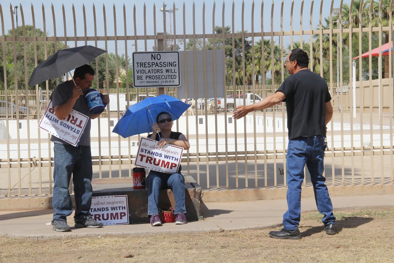 Los seguidores de Donald Trump estaban presentes.