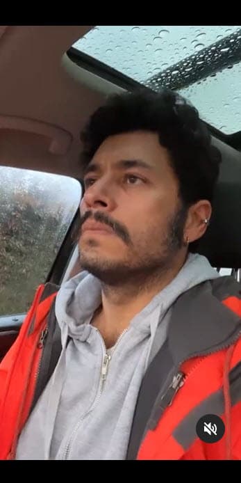 En 2012 y 2019 logró el Premio India Catalina, el máximo galardón de la industria en su país, por su trabajo como actor.
<br>