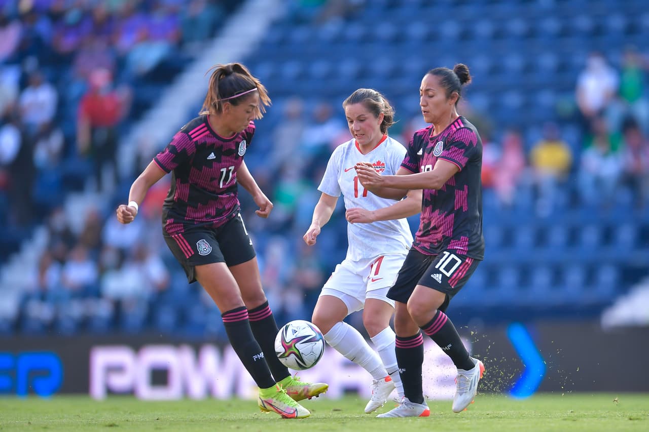 No se logran batir las porterias en el duelo amistoso entre México y Canad´a y se conforman con el empate 0-0.