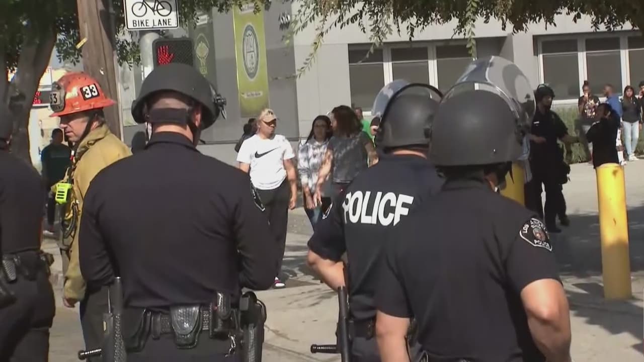 Varias peleas en escuela superior John C. Fremont desatan alta presencia policial  