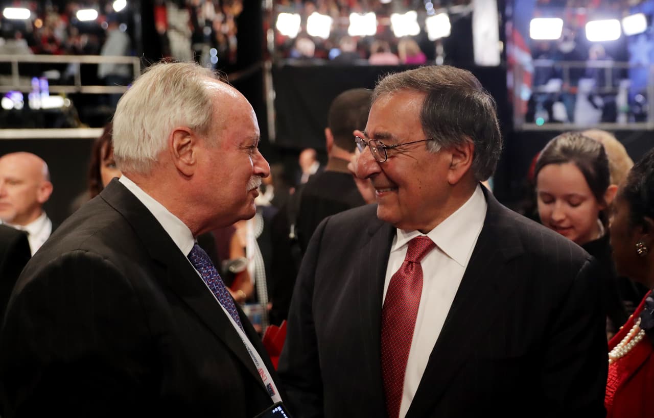 Leon Panetta, domócrata, ex secretario de defensa y ex director de la CIA.